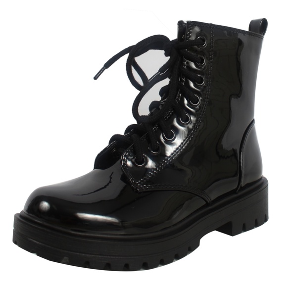Black Faux Patent Leather Combat Lace Up Ankle Boo - Picture 1 of 6